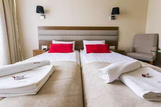 Курортные отели Koral Live Колобжег Двухместный номер с 1 кроватью или 2 отдельными кроватями-1